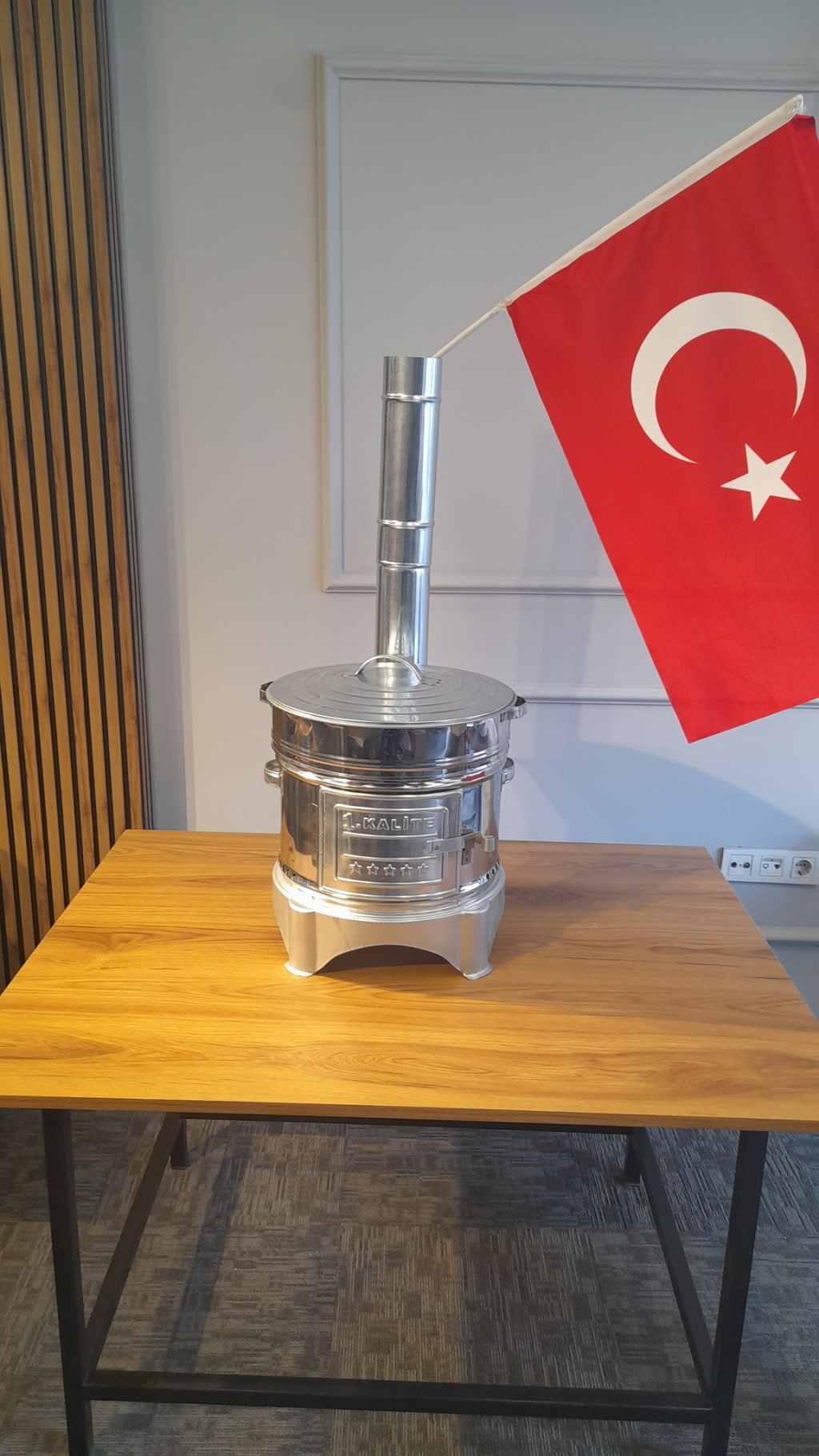 38 cm çapında 1.kalite çaydanlık hediyeli mükemmel set